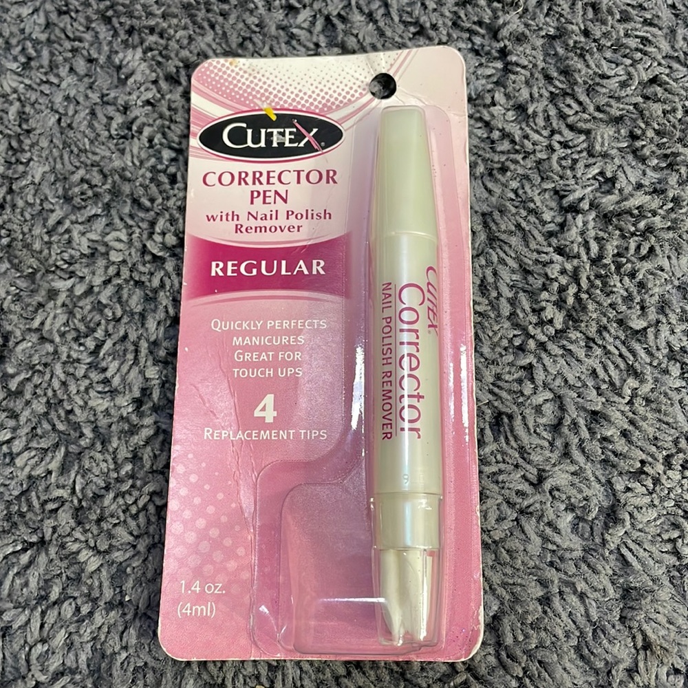 NWT nail polish corrector pen